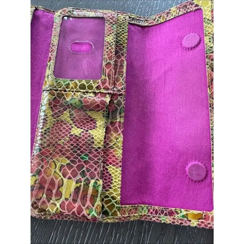 HOBO INTERNATIONAL Women’s Floral Snake-Embossed Leather Clutch Wallet Chic GUC